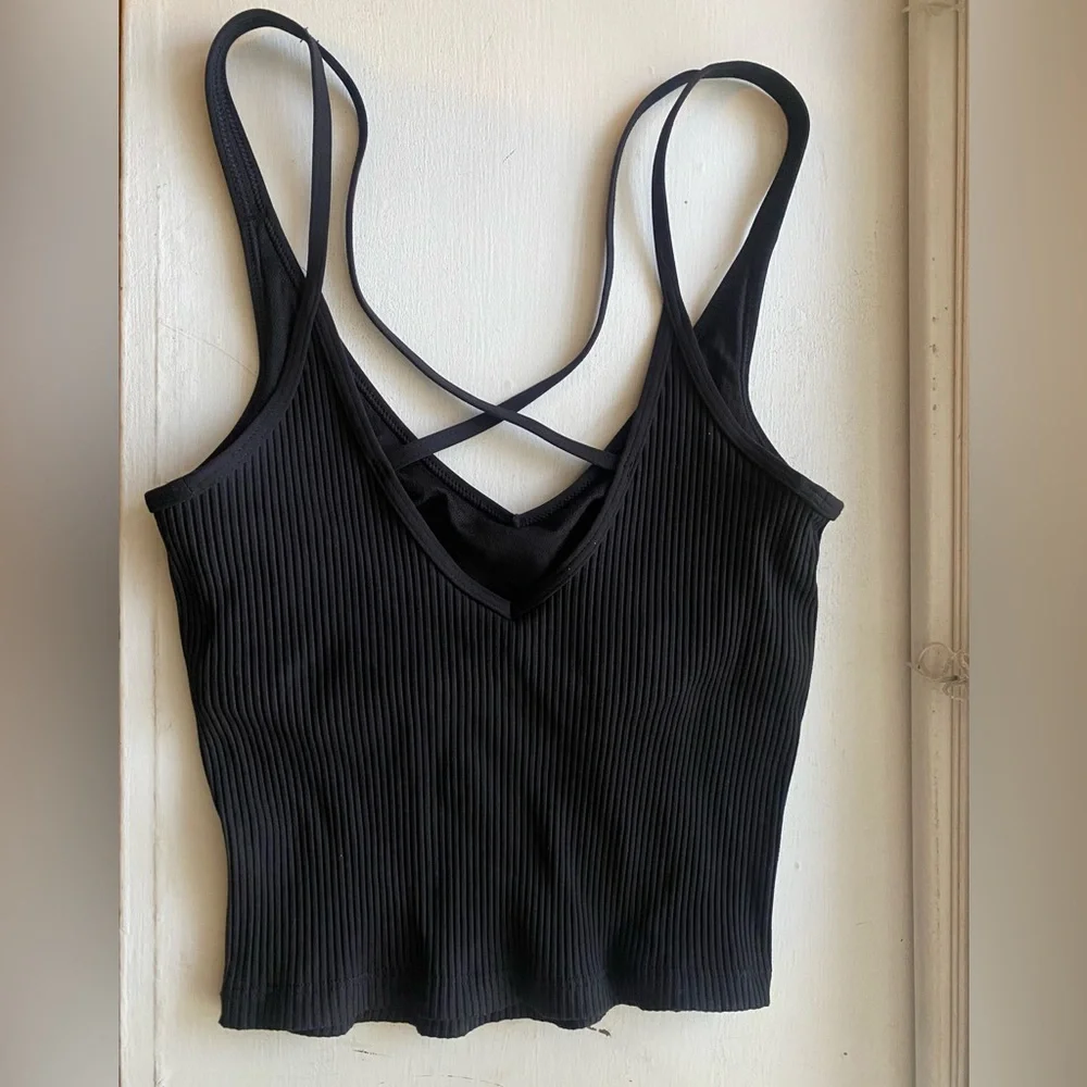 Vuori Tank Top in size XS - Picture 2 of 4